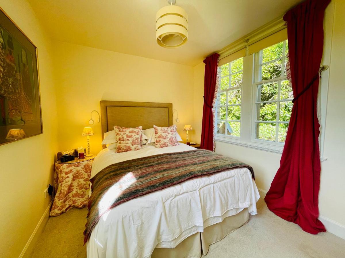 Carnell Country Estate & Holiday Cottages In Ayrshire Hurlford Exteriér fotografie