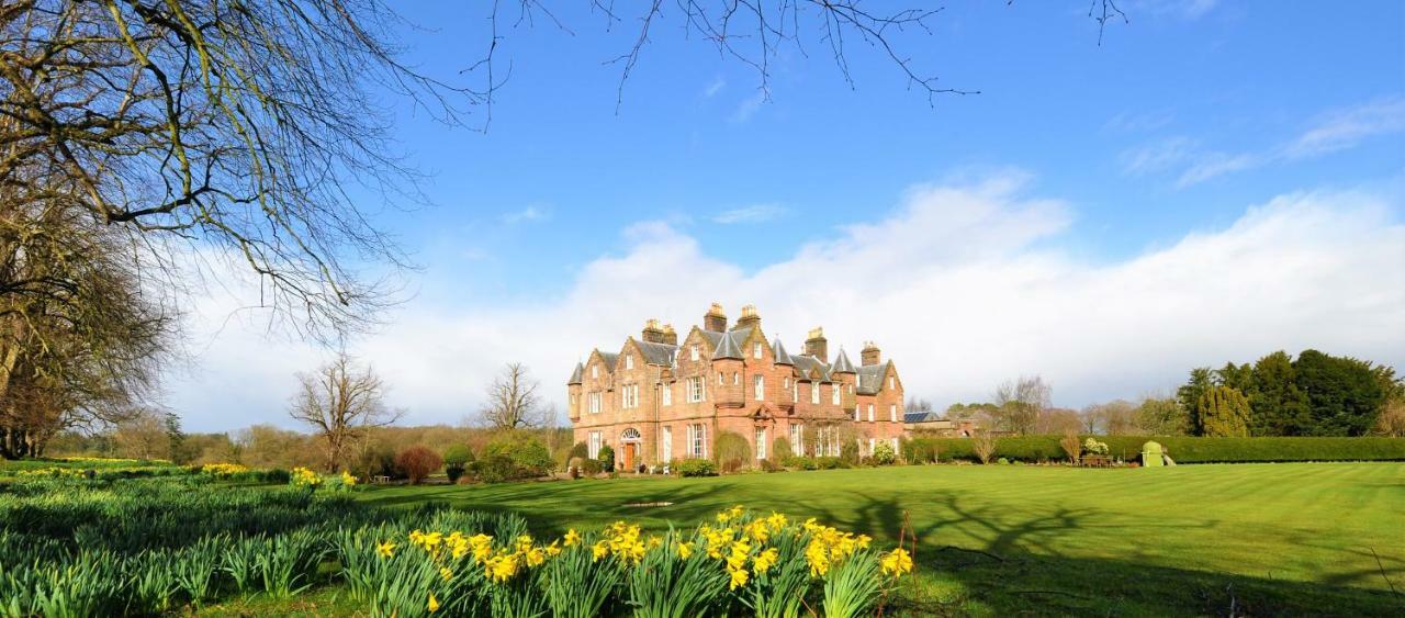 Carnell Country Estate & Holiday Cottages In Ayrshire Hurlford Exteriér fotografie